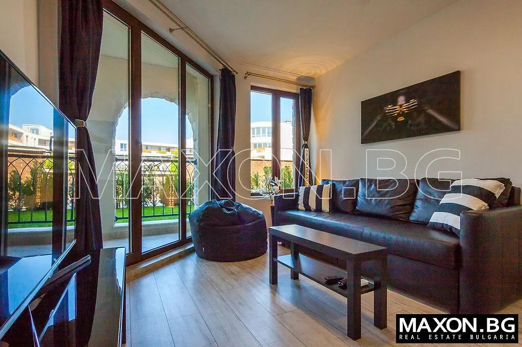 Top Apartment Burgas Beach Resort