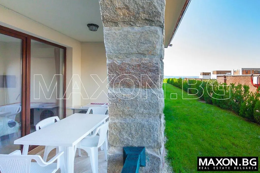 Top Apartment Burgas Beach Resort